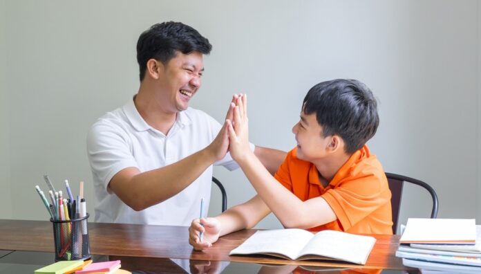 10 cách giúp trẻ tự học hiệu quả mỗi ngày